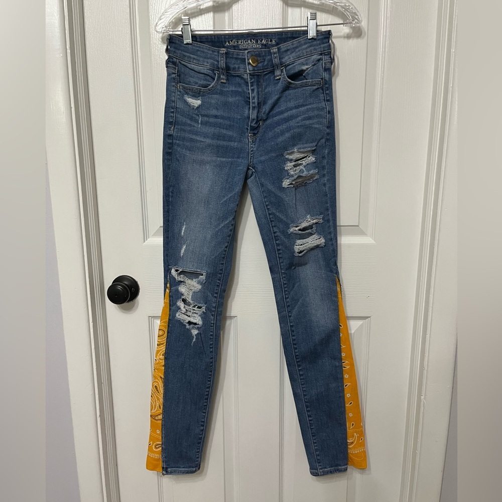 American Eagle upcycled custom bandana jeans size 4 flare‎ super stretch